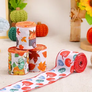 Rubans filaires d'automne avec citrouille et feuille d'érable pour cadeaux de merci