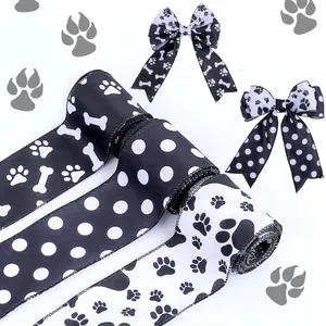 Nastri decorativi per animali con motivi di zampe e ossa per fiocchi e confezioni regalo