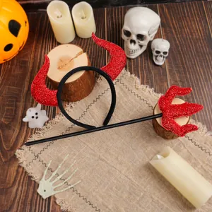 Serre-tête cornes de diable rouges pailletées et trident assorti pour déguisement d'Halloween