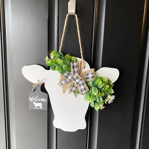 Décoration de porte rustique en bois tête de vache avec feuilles et nœud à carreaux