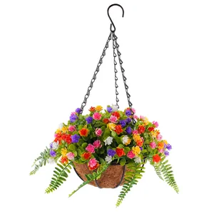 Panier de fleurs artificielles suspendu avec fleurs colorées et doublure en coco