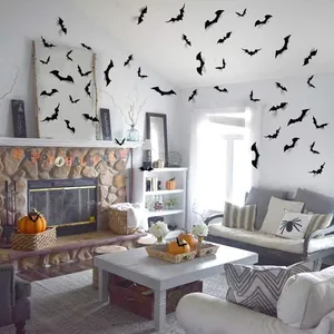 Dekorative 3D Fledermaus Wandaufkleber in Schwarz für ein gemütliches Halloween Wohnzimmer