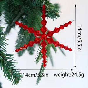 Dettaglio dell'ornamento a fiocco di neve in acrilico rosso da 14cm e 24,5g
