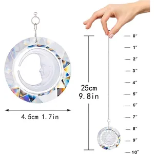 Dettaglio degli acchiappasole in cristallo con indicazione della lunghezza di 25 cm.