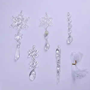 18-piece clear crystal snowflake and icicle pendant set for holiday decoration