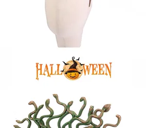 Dettaglio del cerchietto serpente Medusa verde per costume di Halloween in maschera
