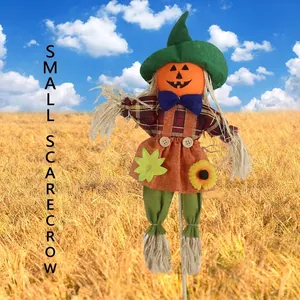 Kleine Halloween Kürbis Vogelscheuche Dekoration für Herbstfeste und Heimdekoration
