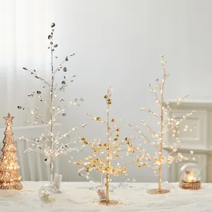 Nordic LED Verlichte Kerstboom Tafelornament Met Kunstparels Strass Creatieve Desktop Feestelijke Decoratie