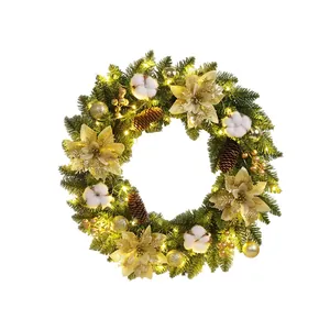 Leuchtender Weihnachtskranz mit goldenen Blumen, Baumwolle und LED-Lichtern für Deko