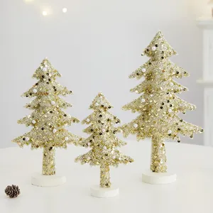 Lot de 3 sapins de Noël dorés à paillettes pour décoration de table avec perles élégantes.