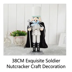 Casse-noisette soldat traditionnel en bois de 38 cm avec cape pour la décoration de Noël