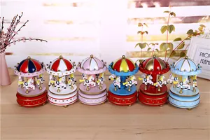 Assorted color wind-up carousel music boxes with spinning horses for holiday gift