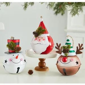 Ensemble de trois cloches de Noël en métal avec Père Noël, bonhomme de neige et renne mignon.