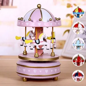 Vintage Wooden Carousel Music Box Wind Up Mechanical Rotating Musical Box Horse Toy For Kids Birthday Christmas Gift Decor