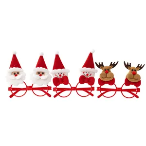 Feestelijke set rode kerstbrillen met figuren van de Kerstman en rendieren voor feesten