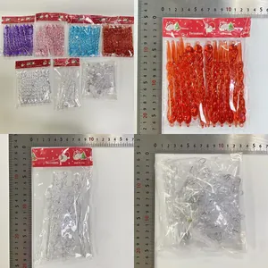 Acryl kerstboomhangers, ijspegels en sneeuwvlokken met maatstaf voor de afmetingen