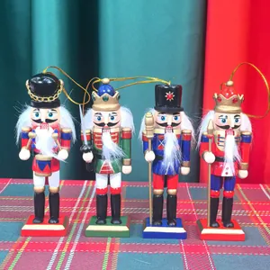 Set di quattro classici soldatini schiaccianoci colorati da 13 cm decorazioni natalizie