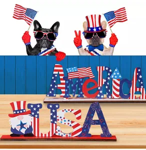 Set de decoración de mesa de madera para el Día de la Independencia de EE. UU. con USA.