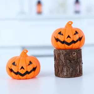 Lanterne de Citrouille d'Halloween LED Lumière Chaude Décoration Jack-O'-Lantern Accessoire Festif pour Bar Maison Orange