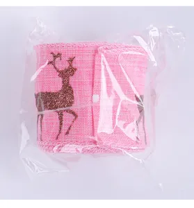 Rosa Sackleinen-Weihnachtsband mit glitzerndem Rentierdruck in Klarsichtverpackung