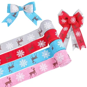 Feestelijk kerstlintenset met sneeuwvlokken en glitterrendierpatronen voor cadeauverpakking