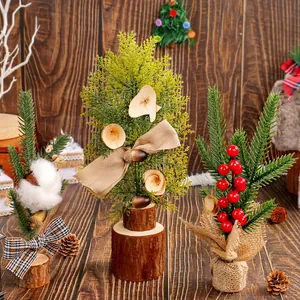 Trois mini sapins de Noël artificiels de 25 cm pour décoration de table et vitrine de fête