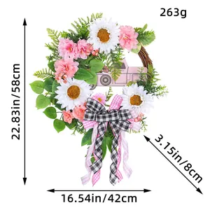 Ghirlanda floreale decorativa con camion rosa per Natale, dimensioni 58x42cm mostrate.
