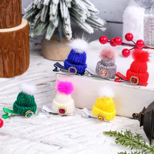 Lindas pinzas para el cabello de mini gorro de punto con pompones para niñas Navidad