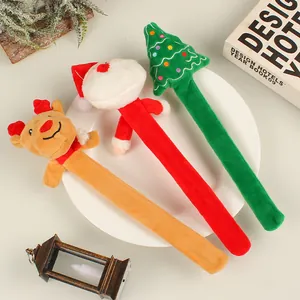 Braccialetti a scatto in peluche natalizi con Babbo Natale, renna e albero per bambini.