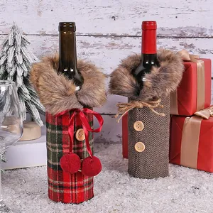 Fundas navideñas para botellas de vino con cuello de pelo sintético y cuadros rojos