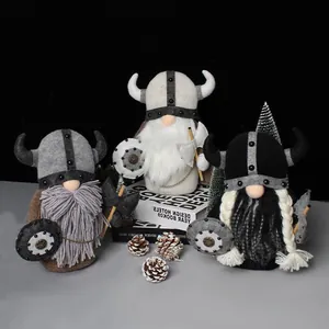 Ensemble de trois poupées gnomes guerriers vikings avec casques en feutre et boucliers