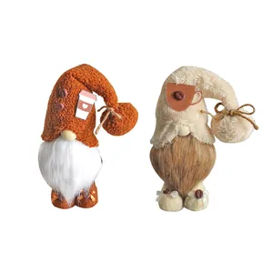 Set de dos gnomos de pie con temática de café para decorar bares y salas de estar