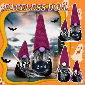 Gnomes d'Halloween faits main sans visage avec chapeaux violets et balais