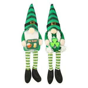 Lot de deux nains de la Saint-Patrick aux longues jambes rayées pour la fête irlandaise