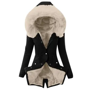 Parka invernale da donna nero con calda fodera in ecopelliccia beige e cappuccio