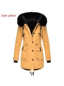 Parka d'hiver pour femme jaune foncé avec grande bordure en fausse fourrure noire