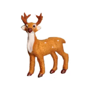 Figurine de renne floquée faite à la main pour décoration de Noël en centre commercial
