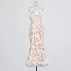 Elegant French vintage mermaid dress with white floral embroidery and 3D appliques