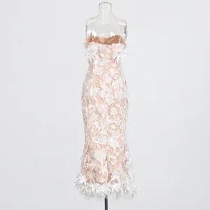 Elegant French retro tube top dress featuring floral embroidery and mesh splicing.
