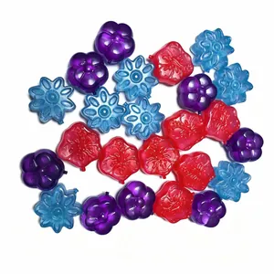 Colorful flower-shaped reusable plastic ice cubes for drinks and bar party decorations