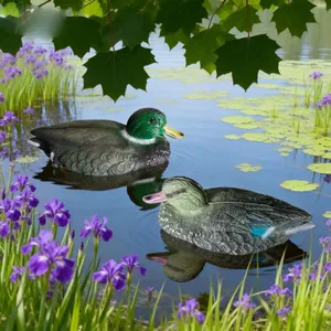 Realistic floating mallard duck decoys for garden pond decoration and hunting use