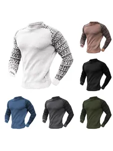 Herren Pullover mit schwerem Waffelstrick und schönen geometrischen Ärmelmustern