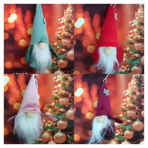 Plüsch-Weihnachtswichtel-Set mit langen Bärten und Sternen in vier festlichen Farben