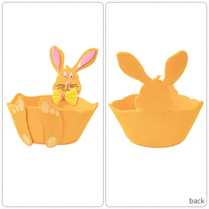Vorder- und Rückansicht eines süßen orangefarbenen Osterhasenkorbs aus Filz für Süßigkeiten