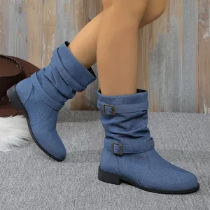Blaue Denim-Slouch-Boots mit Schnallenriemen und flachem Absatz
