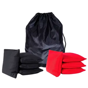 Deze set rode en zwarte canvas zitzakken wordt geleverd met een zwarte opbergtas