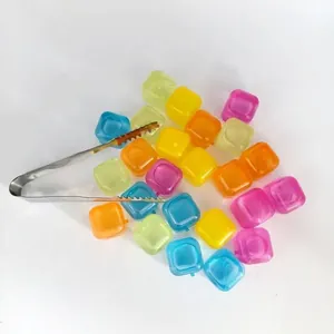 Reusable Multicolor Plastic Ice Cubes For Drinks Colorful Refillable Star Fruit Shapes With Stainless Steel Clip For Bar Party