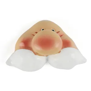 Accesorio de cara de gnomo de resina con nariz grande y bigote blanco para decoraciones