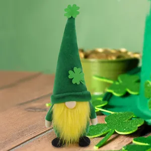 Gnome de la Saint Patrick Poupée Vert Trèfle Sans Visage Peluche Chanceux Rudolph Figurine Décoration de Table Maison