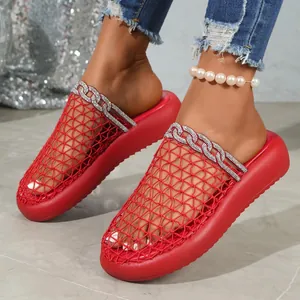 Women Closed Toe Mules Slippers Mesh Breathable Thick Sole Slides With Rhinestone Chain Metal Buckle Casual Beach Sandals